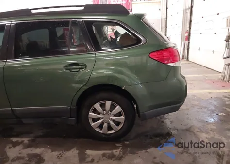 2011 Subaru Outback 2.5I from USA, damaged, VIN 4S4BRBAC4B3333995